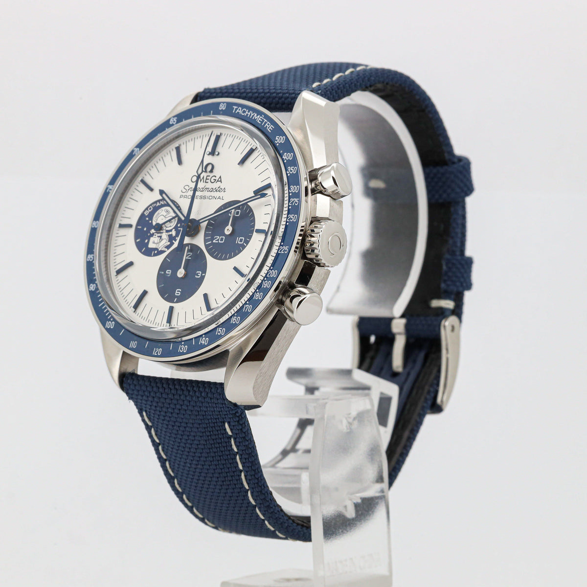 Omega Speedmaster Professional Moonwatch 42 'Silver Snoopy Award' 10/25 NEW