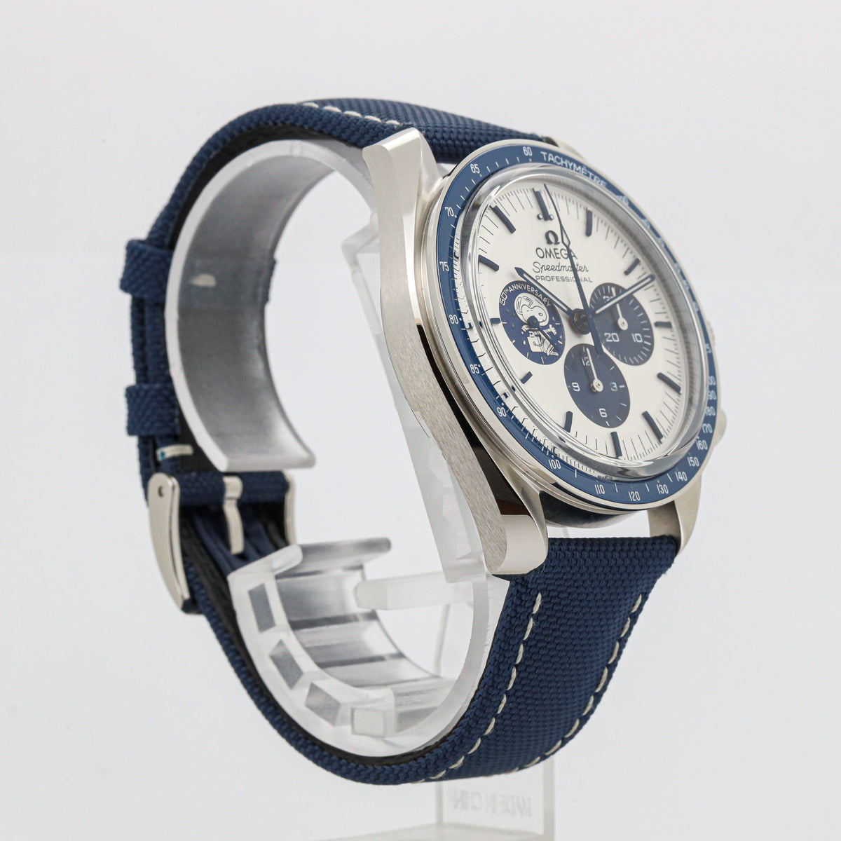 Omega Speedmaster Professional Moonwatch 42 'Silver Snoopy Award' 10/25 NEW
