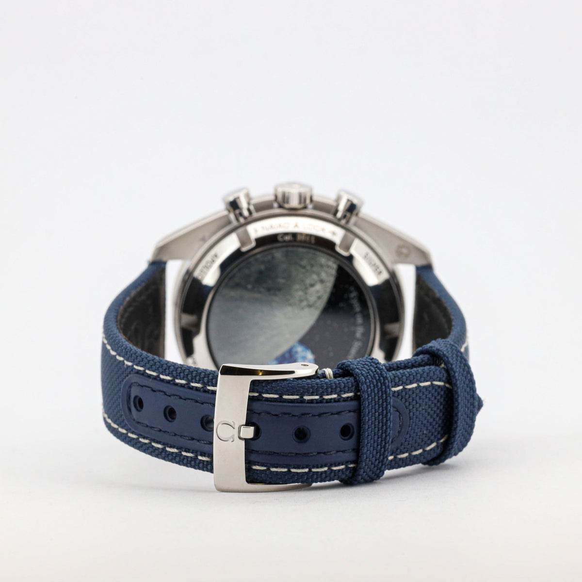 Omega Speedmaster Professional Moonwatch 42 'Silver Snoopy Award' 10/25 NEW