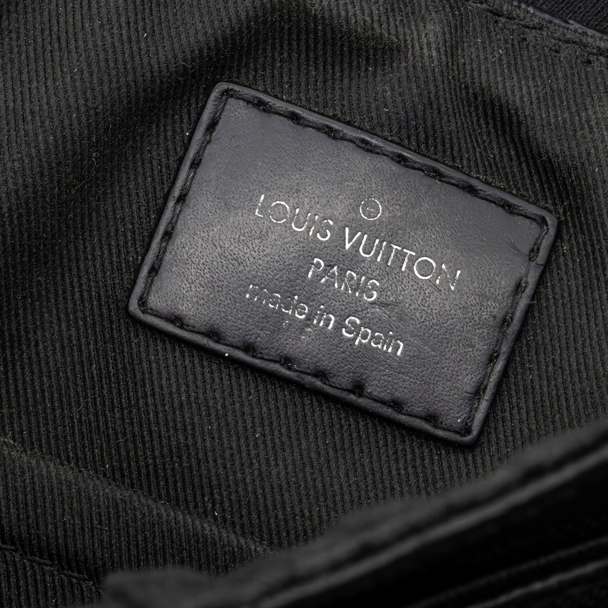 Louis Vuitton District PM Damier Graphite Messenger Umhängetasche LV Bag