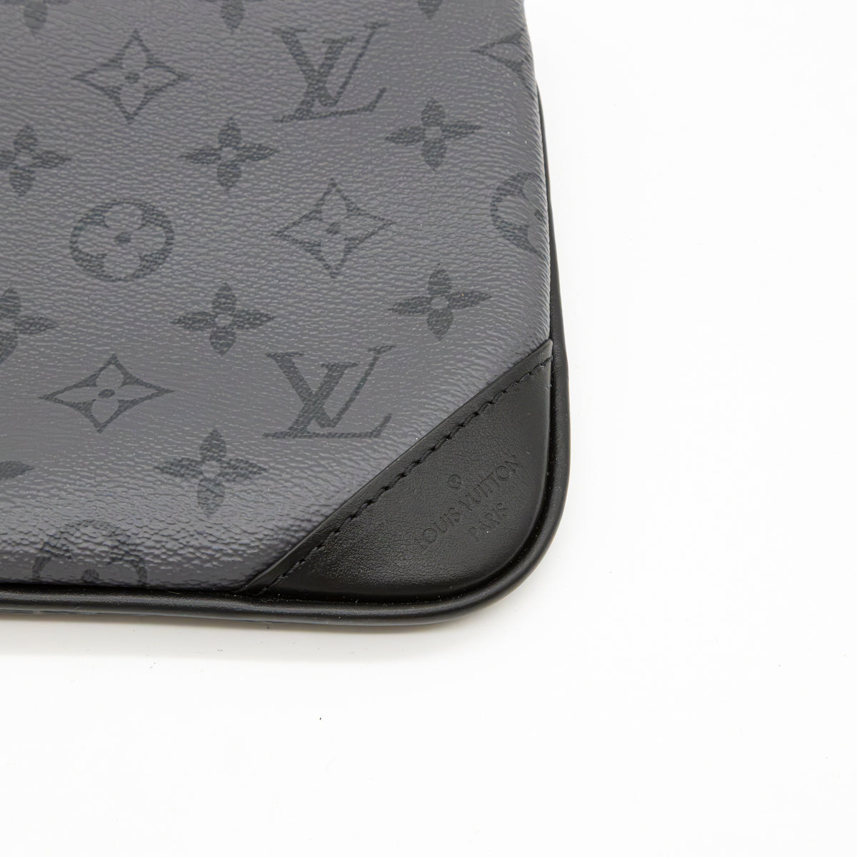 Louis Vuitton Trio Messenger Monogram Eclipse Canvas Umhängetasche Schwarz M69443