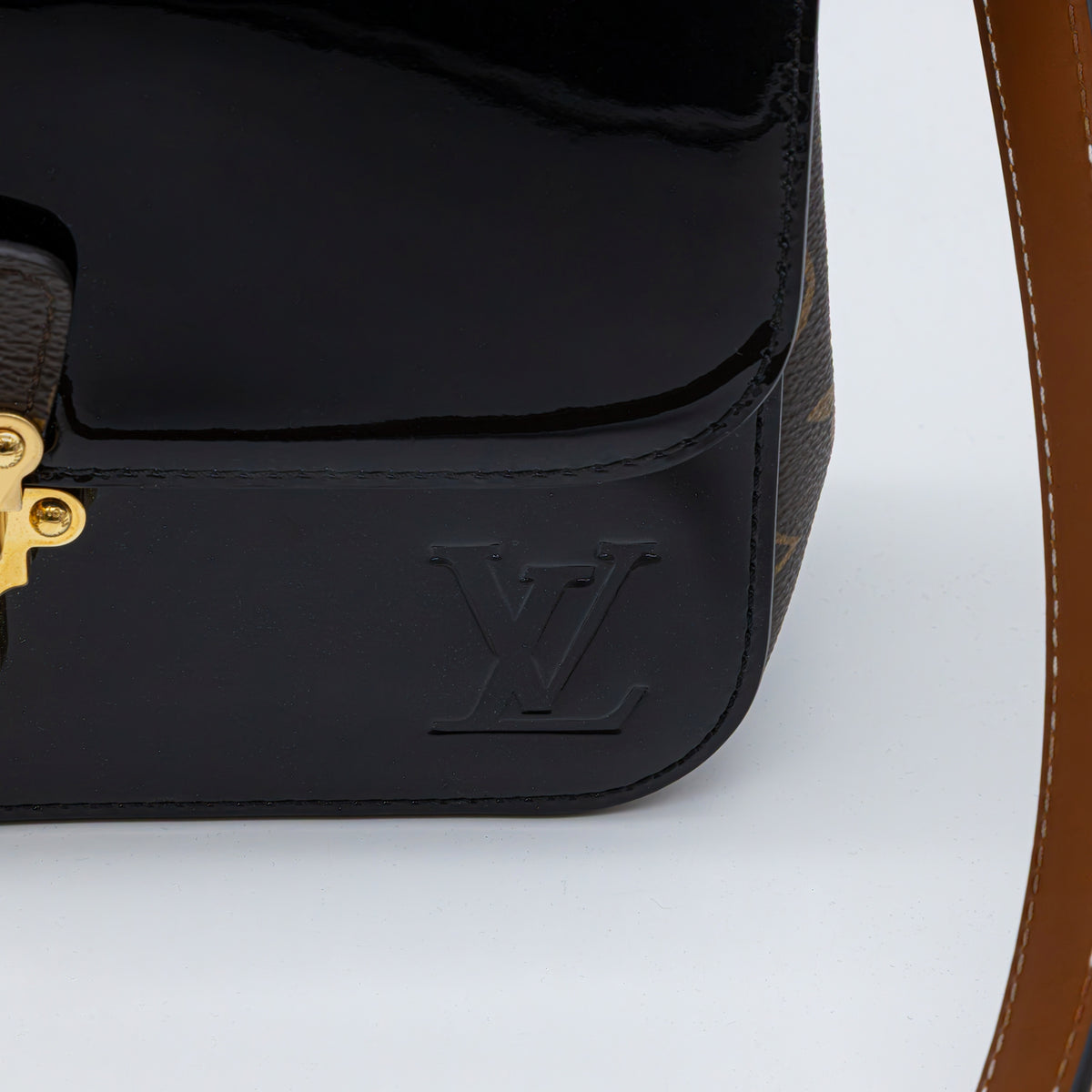 Louis Vuitton Cherrywood BB Schwarz Monogram Vernis Handtasche Crossbody Bag