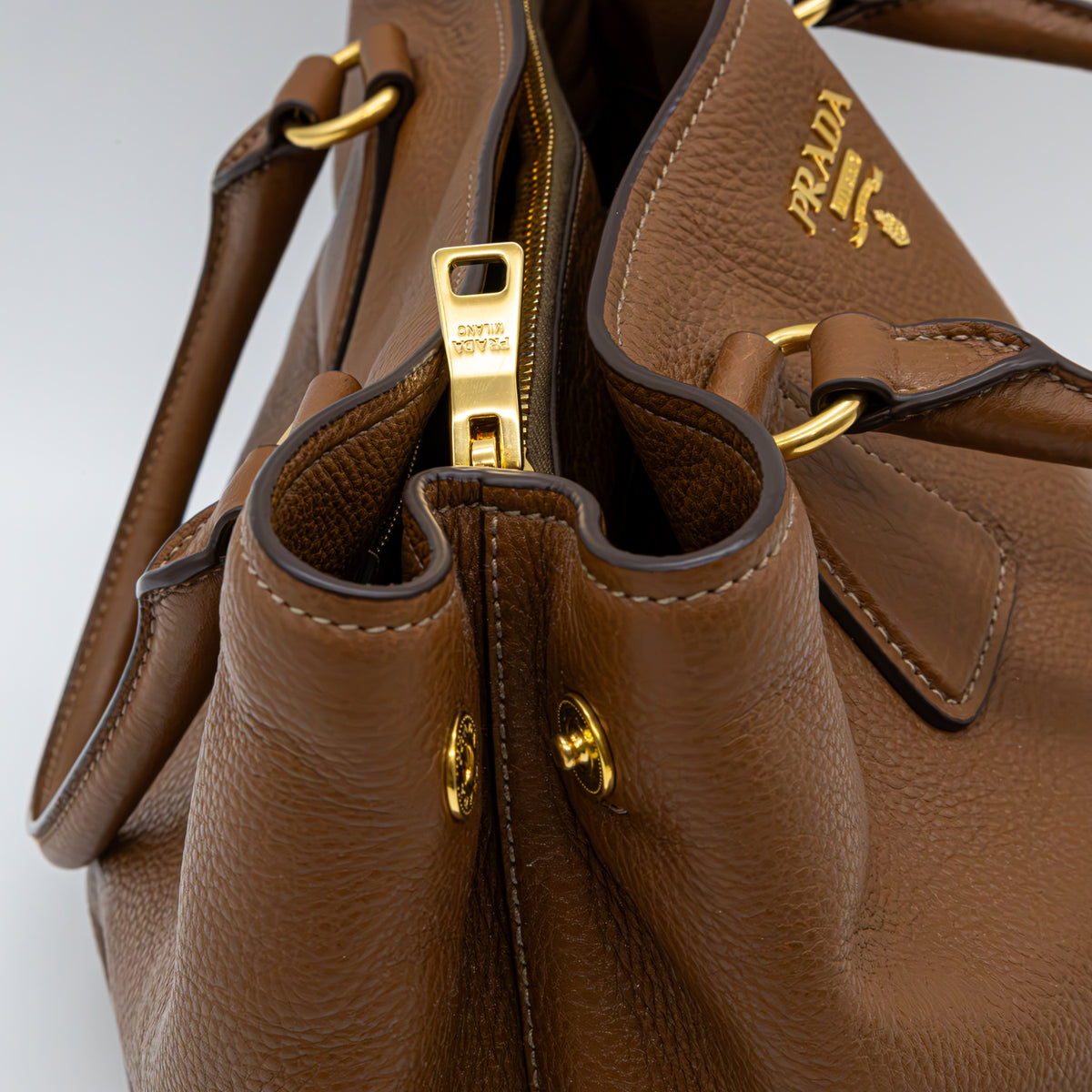 Prada Vitello Daino Leder Shopper Braun Handtasche Schultertasche Kalbsleder Neu