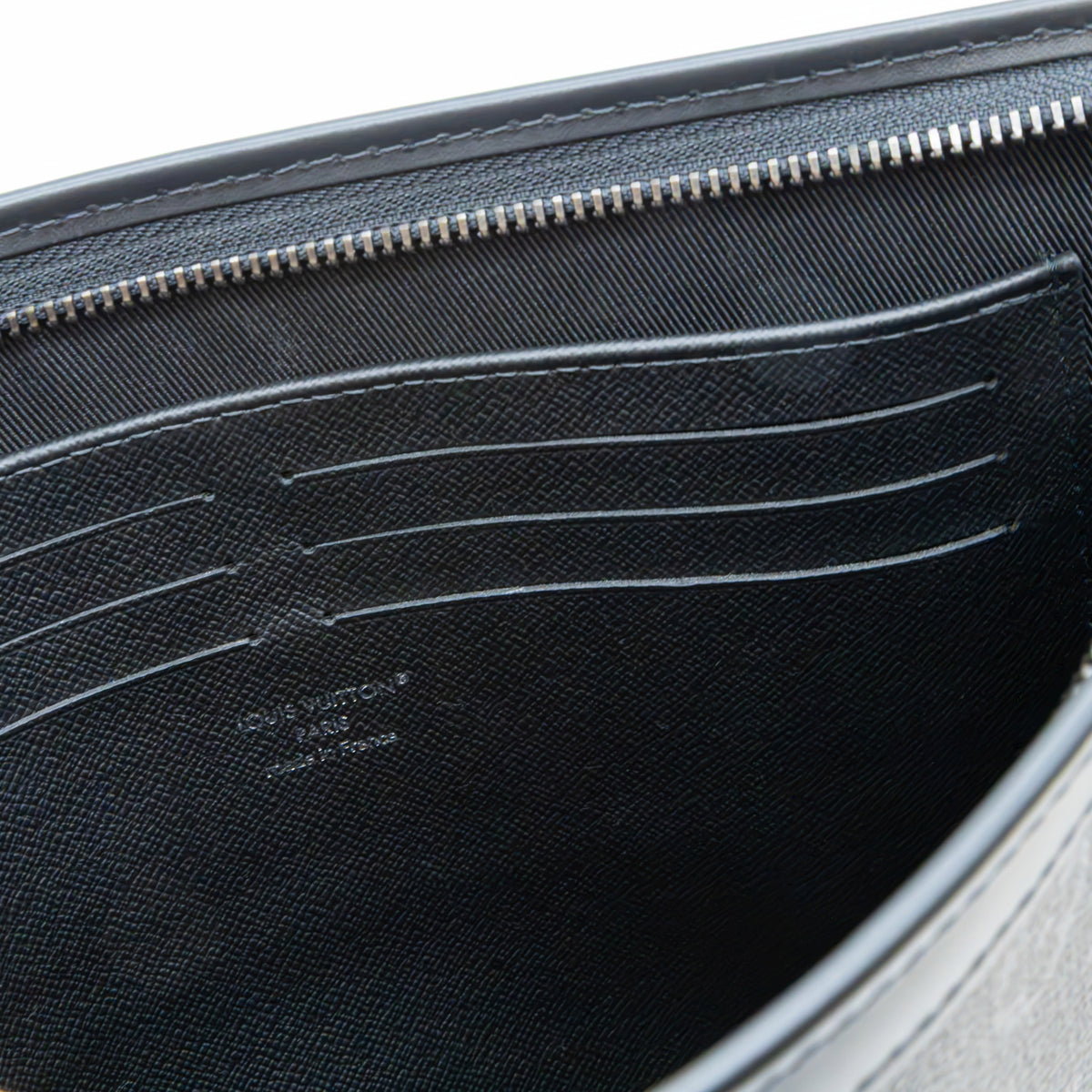 Louis Vuitton Pochette Voyage MM Monogram Eclipse M61692 Clutch Schwarz Grau
