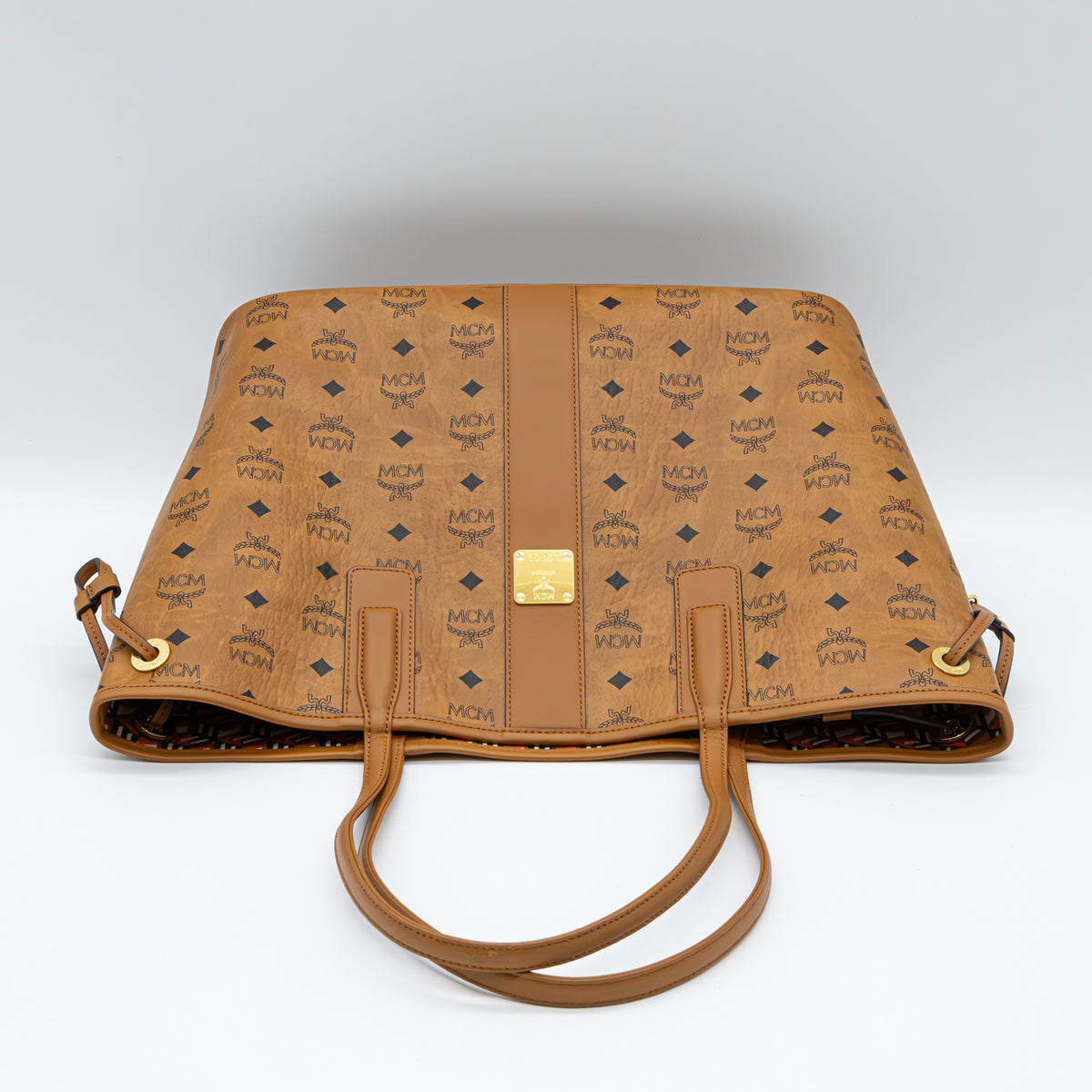 MCM Liz Wendeshopper Medium Visetos Cognac Shopper Tote Bag mit Pochette AVS19004