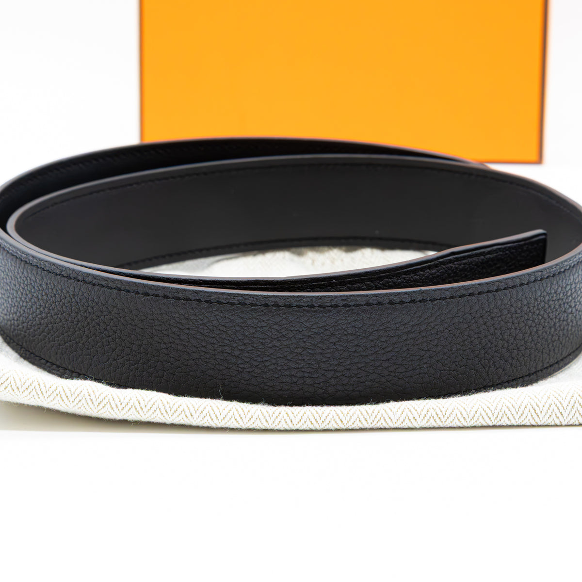 Hermès H Gürtel 32mm Wendbarer Lederriemen Schwarz Palladium H-Schließe Damen Neu