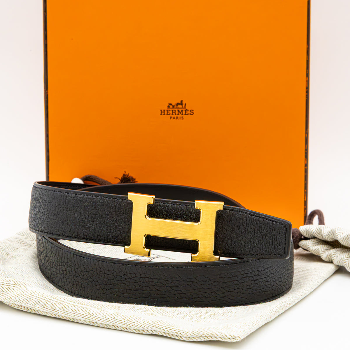 Hermès H Gürtel 32 mm Wendbarer Lederriemen Schwarz Gold H-Schließe Neuwertig