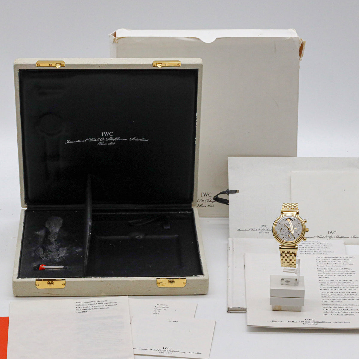 IWC Schaffhausen Da Vinci IW3750 39mm Perpetual Calender 750 Gold B&P