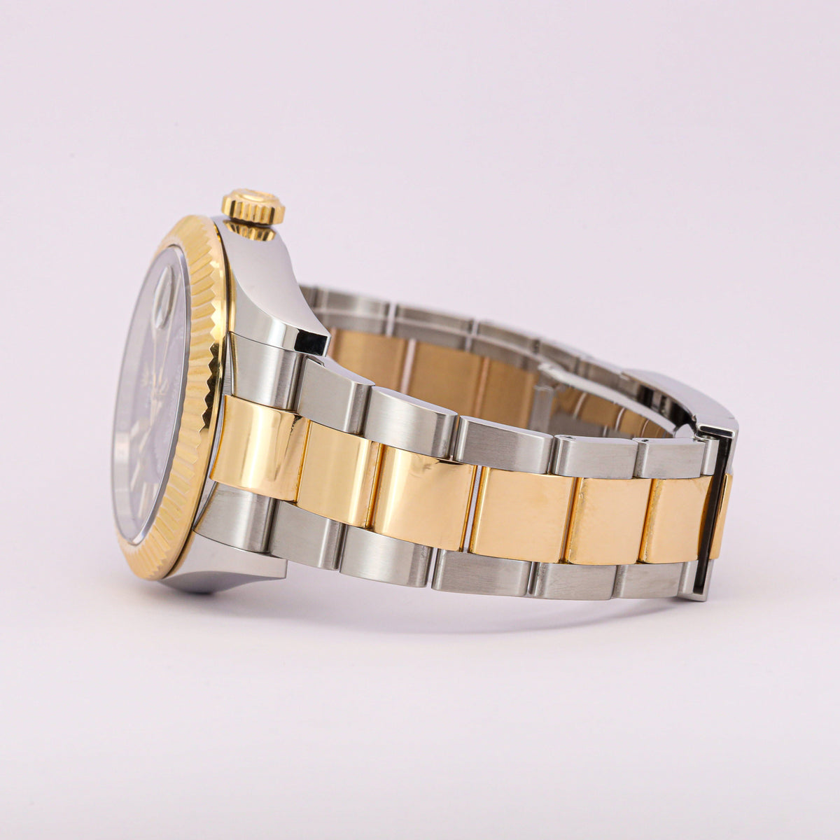 Rolex Sky-Dweller 326933 Bicolor Black Dial Oyster