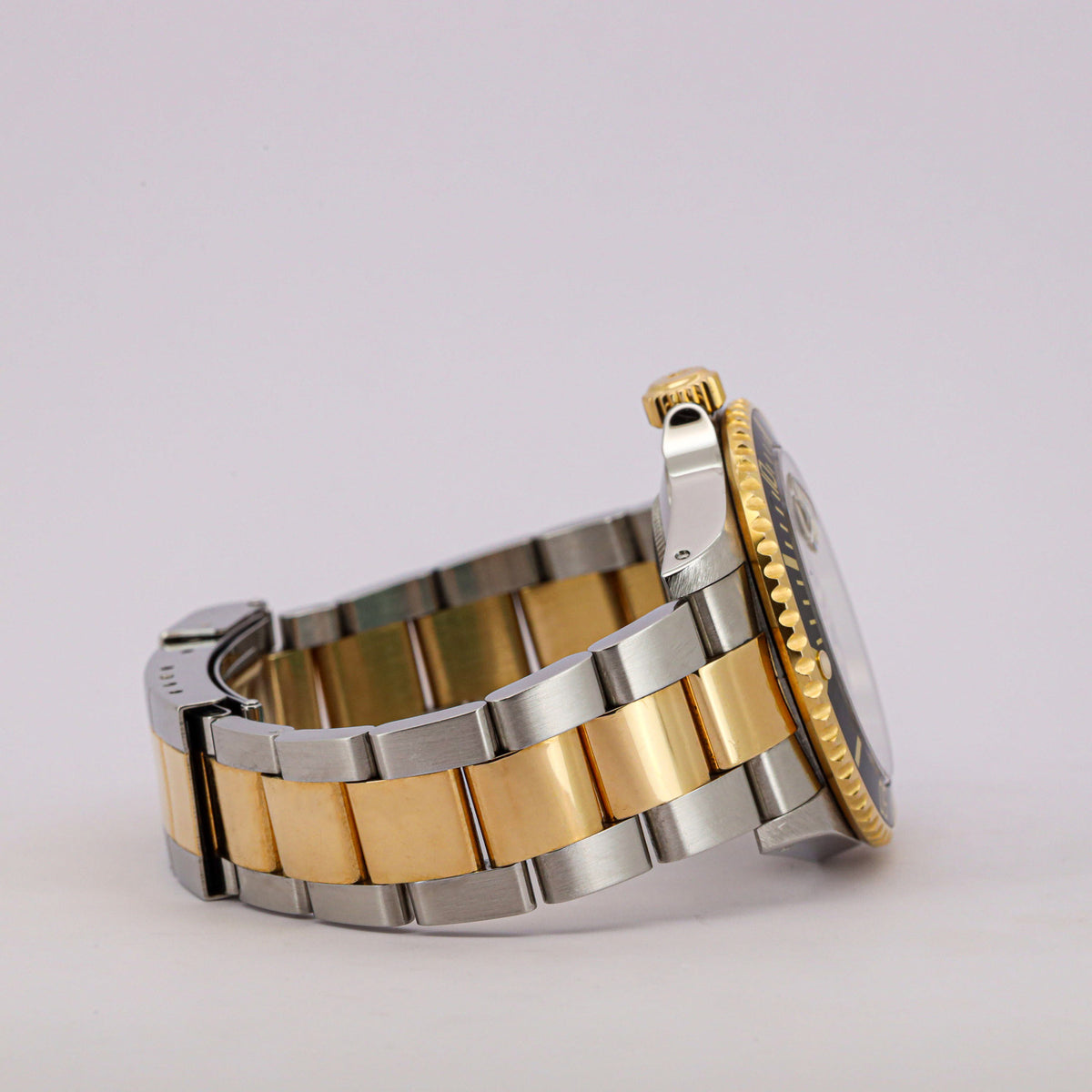 Rolex Submariner Date 40 16613 Stahl/Gold  Full Set Good Condition