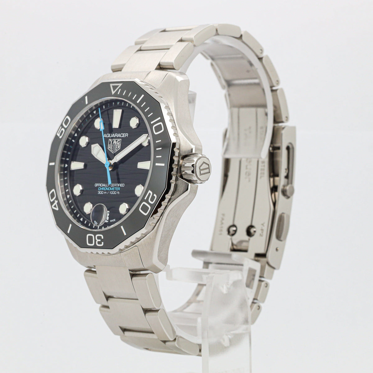 TAG Heuer Aquaracer 300M Professional 300 Date Black Dial ungetragen 2024 Garantie 10/26