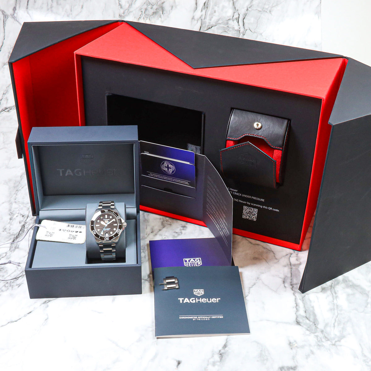 TAG Heuer Aquaracer 300M Professional 300 Date Black Dial ungetragen 2024 Garantie 10/26