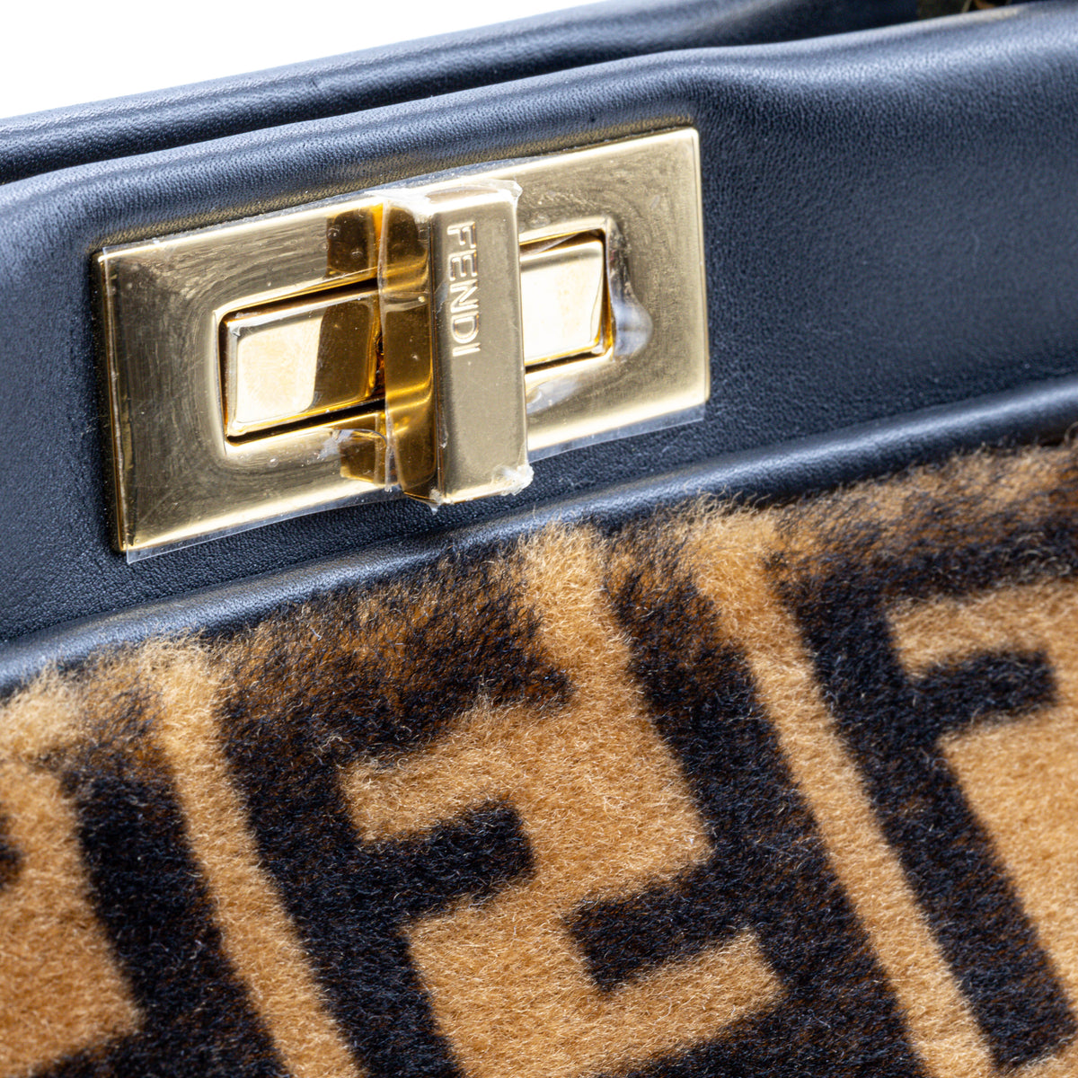 Fendi Peekaboo Regular Montone FF Shearling Handtasche Braun Komplett Top Zustand