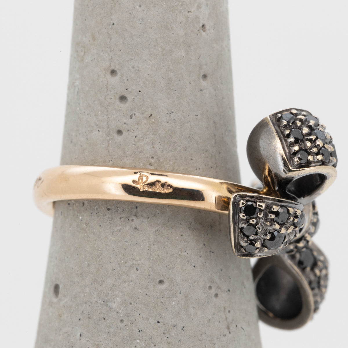 Pomellato Forever Ring Black Diamond 750/18k