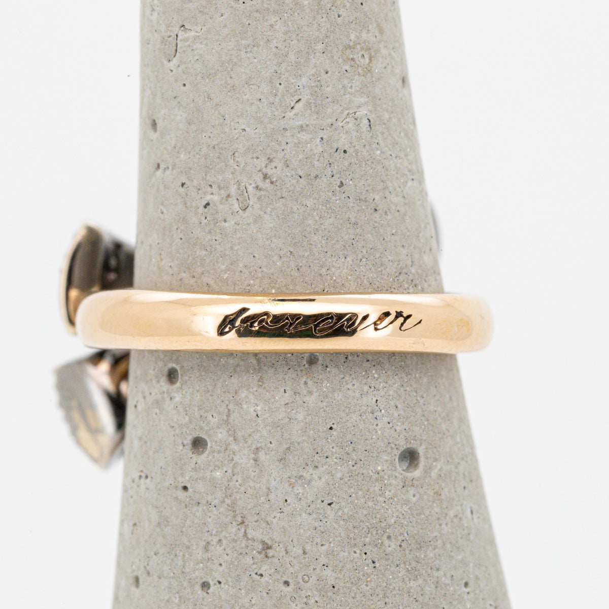 Pomellato Forever Ring Black Diamond 750/18k