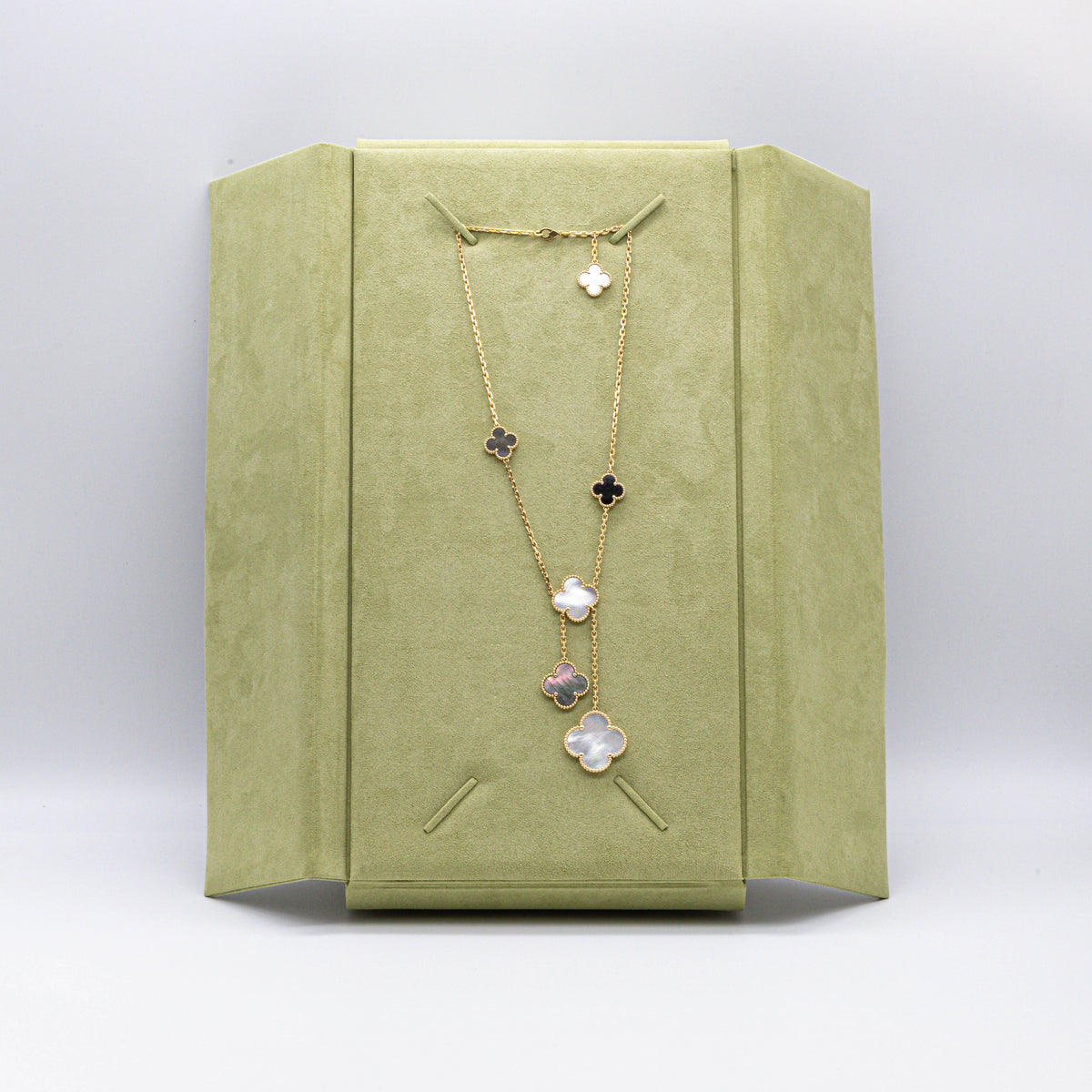 Van Cleef & Arpels Collier Magic Alhambra Halskette 6 Motive 18K Onyx Perlmutt
