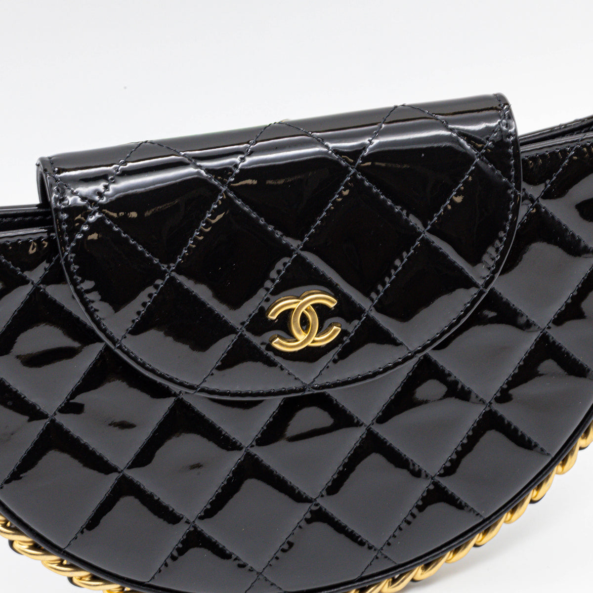 Chanel Chain Around Hoop Top Handle Bag Schwarz Lack Leder Tasche Patent Quilted
