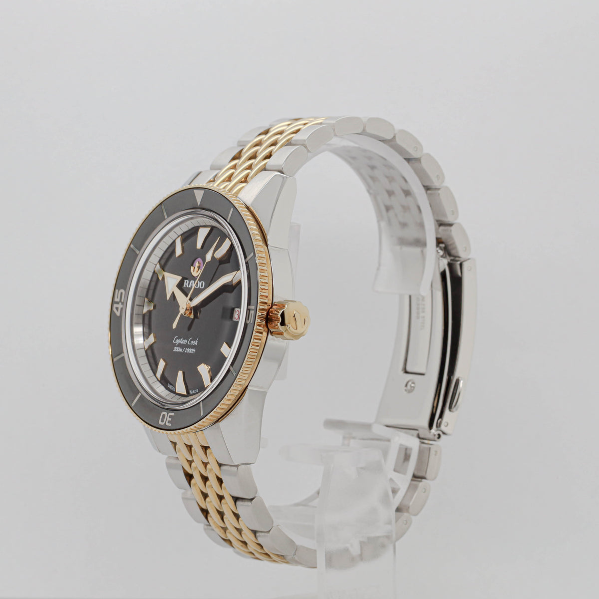 Rado Hyper Chrome Captain Cook 42 R32138153 Automatic