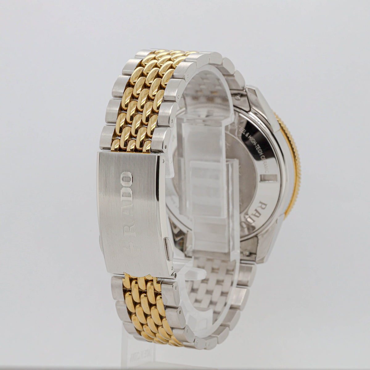 Rado Hyper Chrome Captain Cook 42 R32138153 Automatic