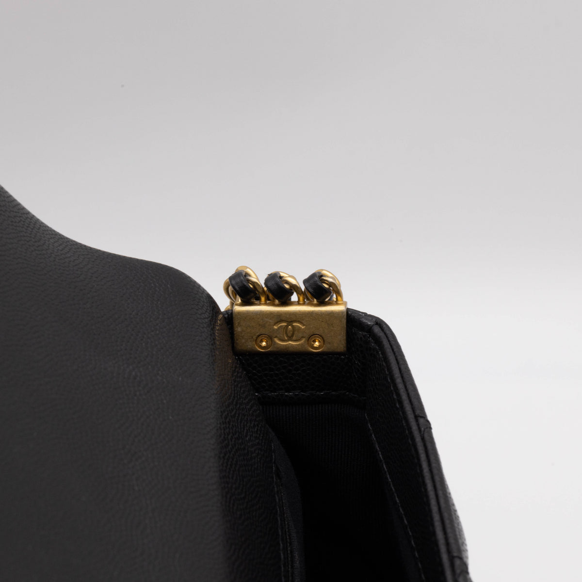 Chanel Timeless Flap Bag Caviar-Leder Schwarz