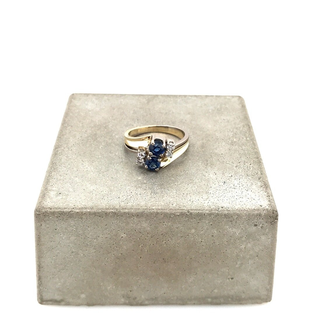 antiker-echtschmuck-antike-ringe-Ring Bicolor Gold 585 mit Safiren & Brillanten-10086-Prejou