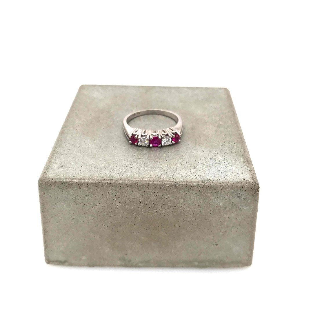 antiker-echtschmuck-antike-ringe-Ring Weissgold 750 mit Rubinen & Brillanten-10444-Prejou