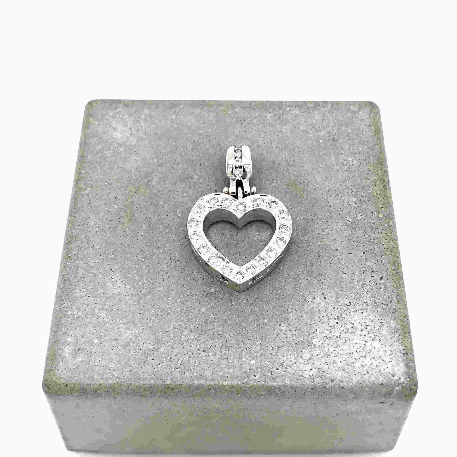 antike-kette-anhaenger-Herzanhänger Weissgold 585 mit Brillanten-10599-Prejou