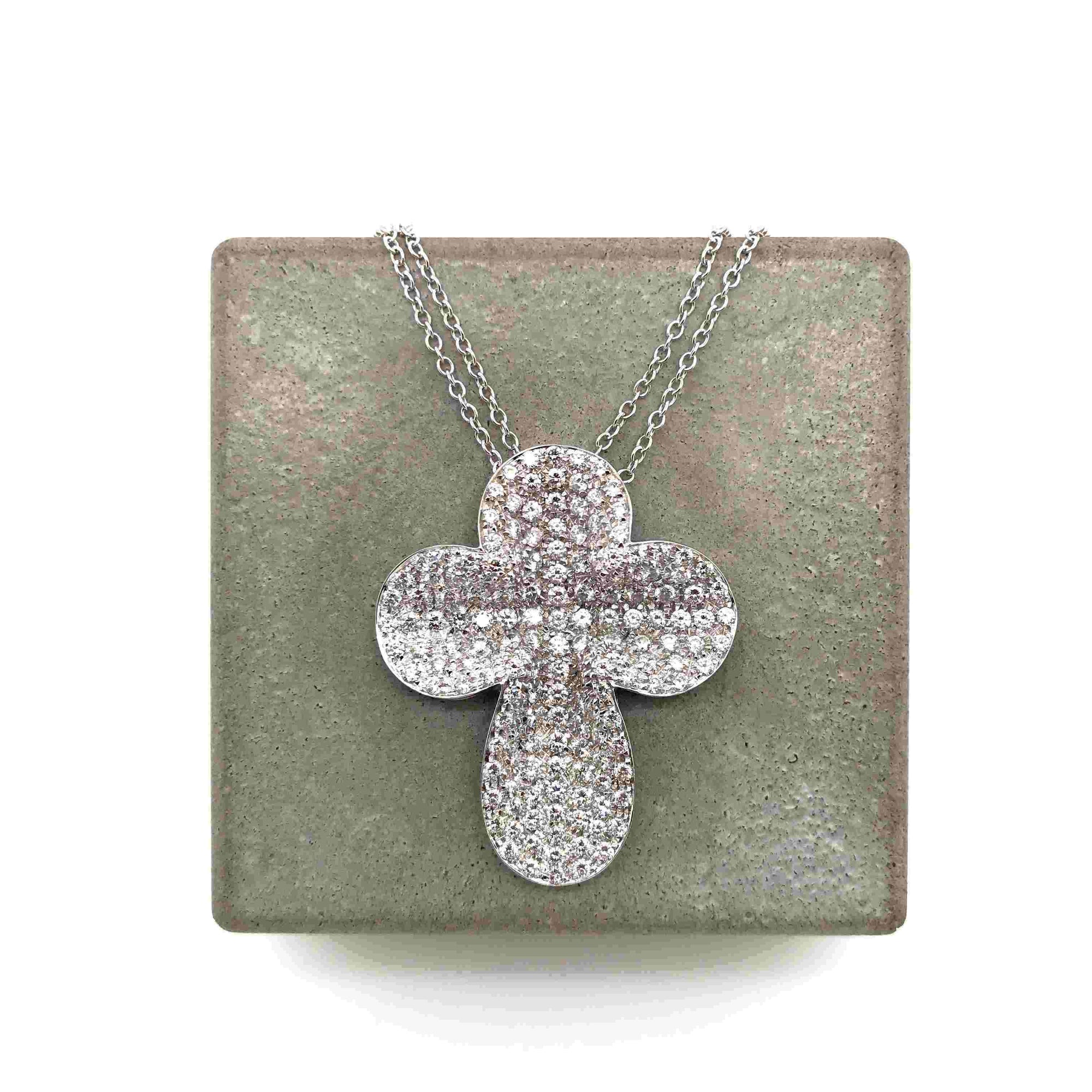vintage-kette-mit-anhaenger-Second hand Kette mit Kreuz-Anhänger Weissgold 750 mit Brillanten