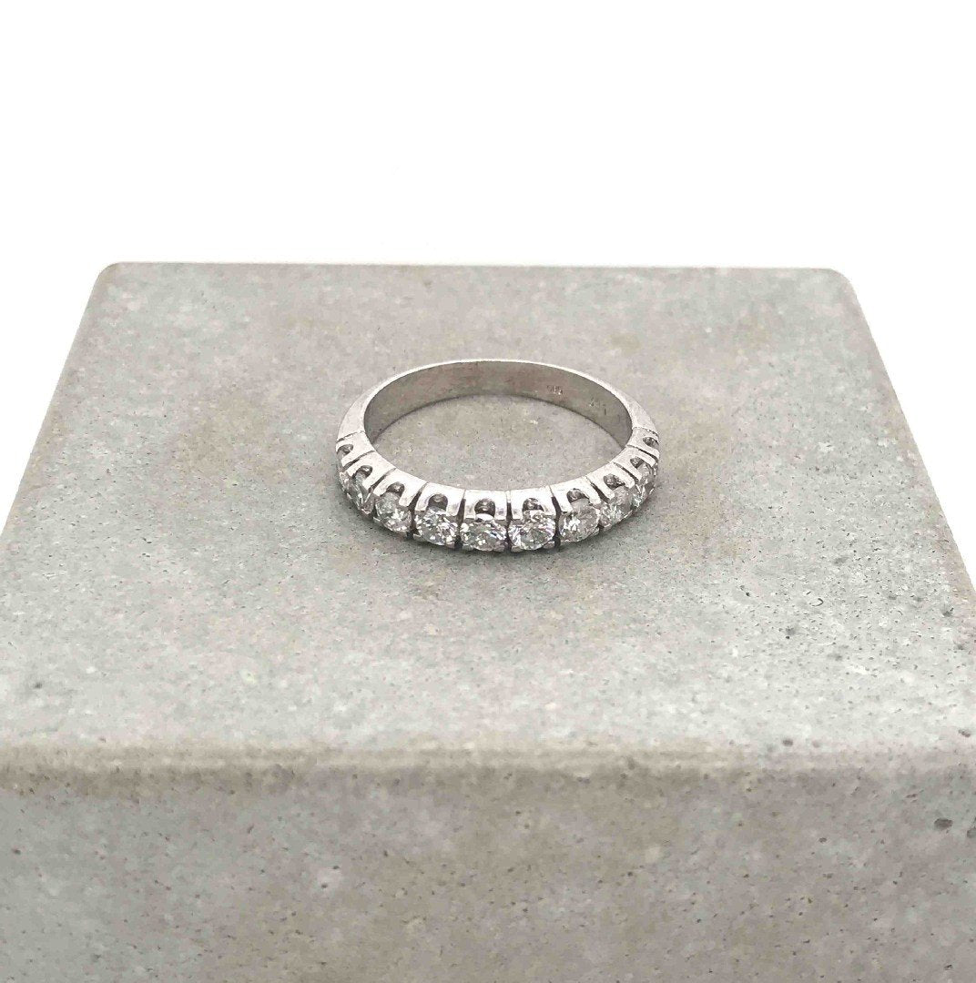 antiker-echtschmuck-antike-ringe-Half-Eternity Ring Weissgold 585 mit Brillanten-10887-Prejou
