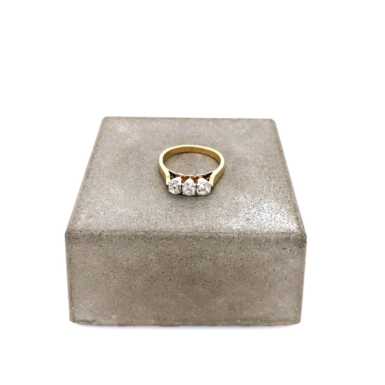 antiker-echtschmuck-antike-ringe-Ring Bicolor Gold 750 mit 3 Diamanten-11264-Prejou