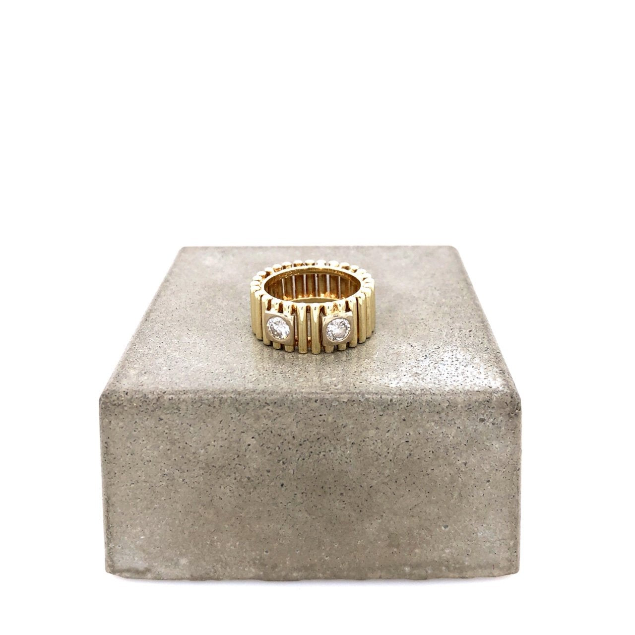 antiker-echtschmuck-antike-ringe-Ring Gelbgold 585 mit 2 Brillanten-10200-Prejou