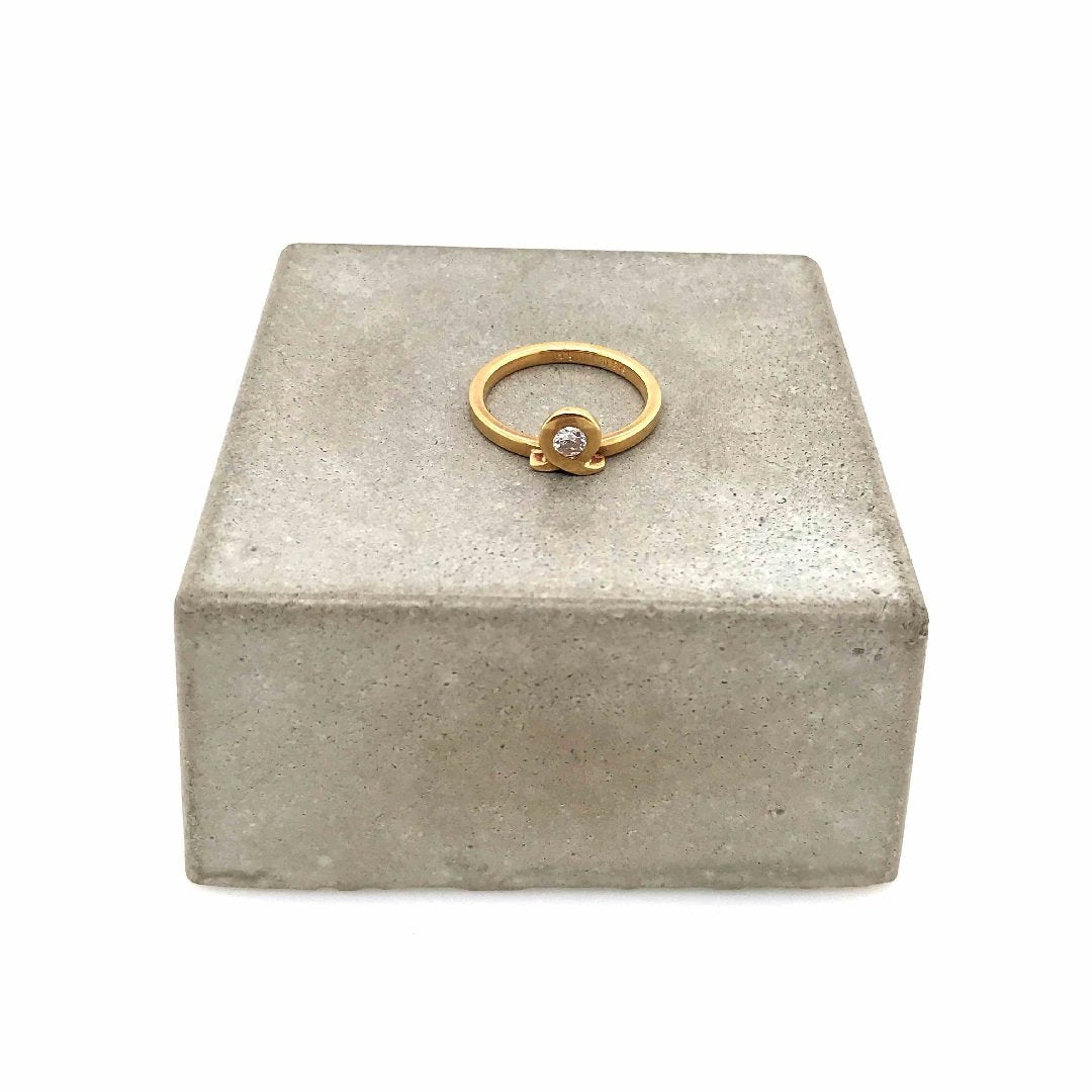 antiker-echtschmuck-antike-ringe-Ring Gelbgold 585 mit Brillant-10724-Prejou