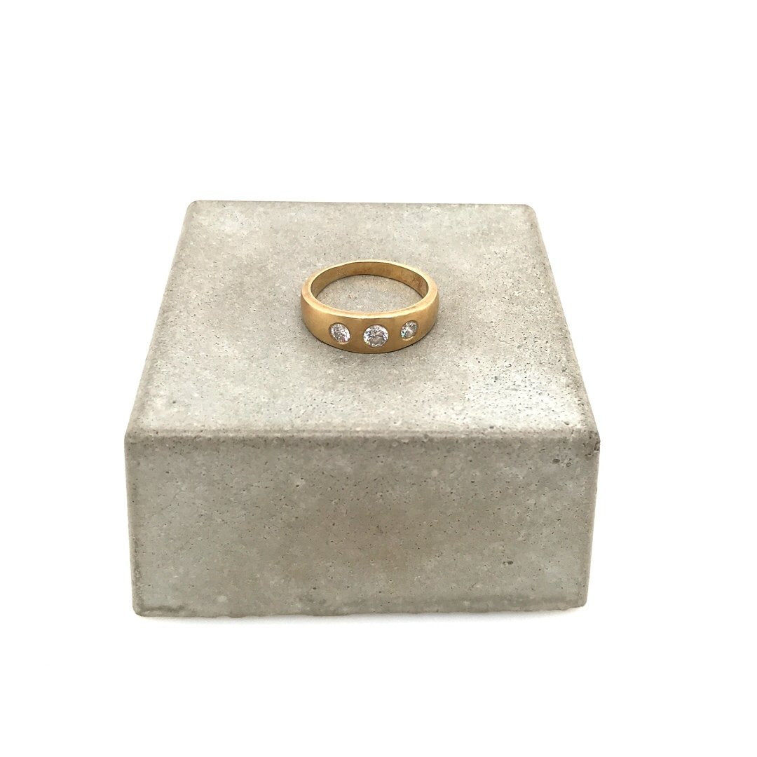 antiker-echtschmuck-antike-ringe-Ring Gelbgold 585 mit Brillanten-10136-Prejou