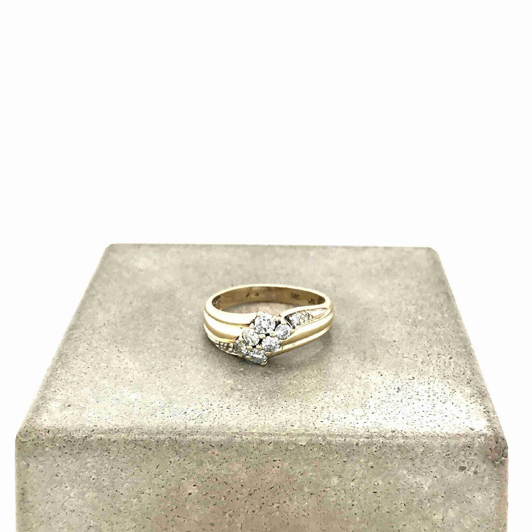 antiker-echtschmuck-antike-ringe-Ring Gelbgold 585 mit Brillanten-10142-Prejou