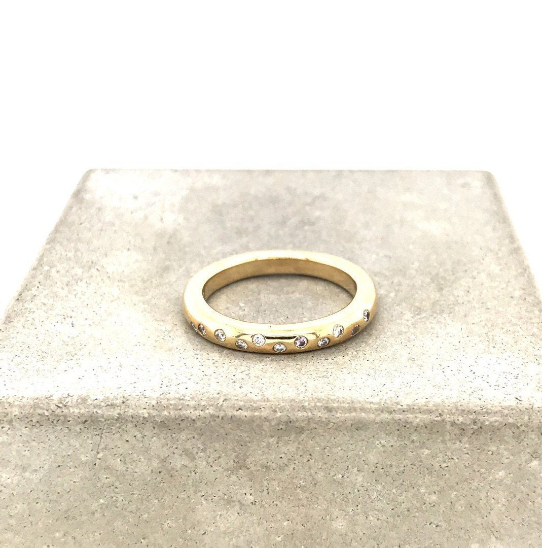 antiker-echtschmuck-antike-ringe-Ring Gelbgold 585 mit Brillanten-10594-Prejou