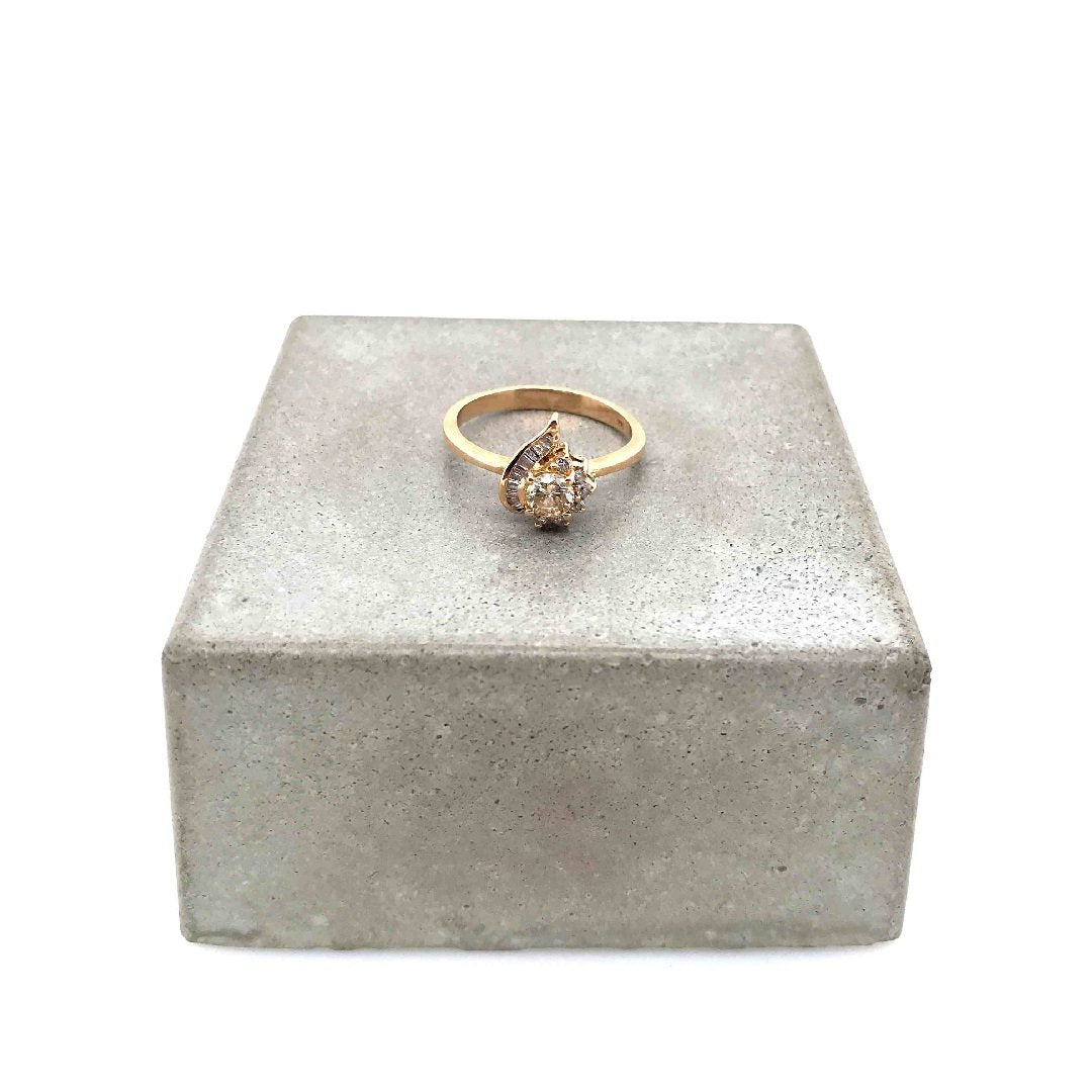 antiker-echtschmuck-antike-ringe-Ring Gelbgold 585 mit Diamanten & Brillanten-10581-Prejou