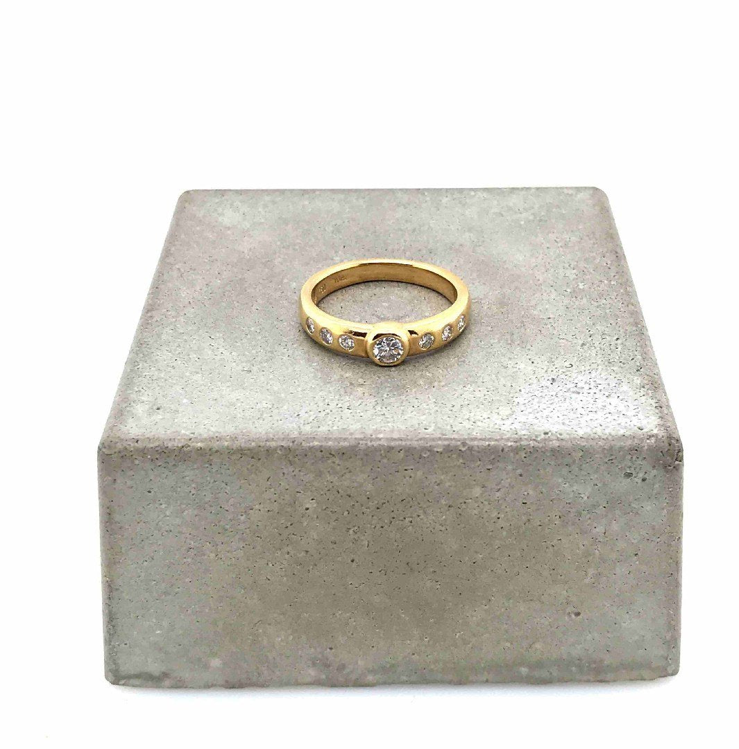 antiker-echtschmuck-antike-ringe-Ring Gelbgold 750 mit Brillanten-10186-Prejou