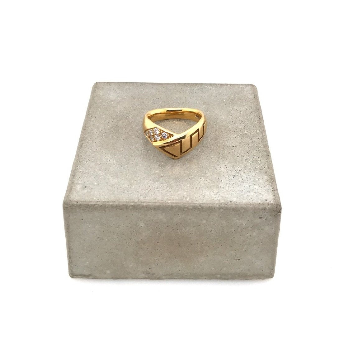 antiker-echtschmuck-antike-ringe-Ring Gelbgold 750 mit Brillanten-10491-Prejou