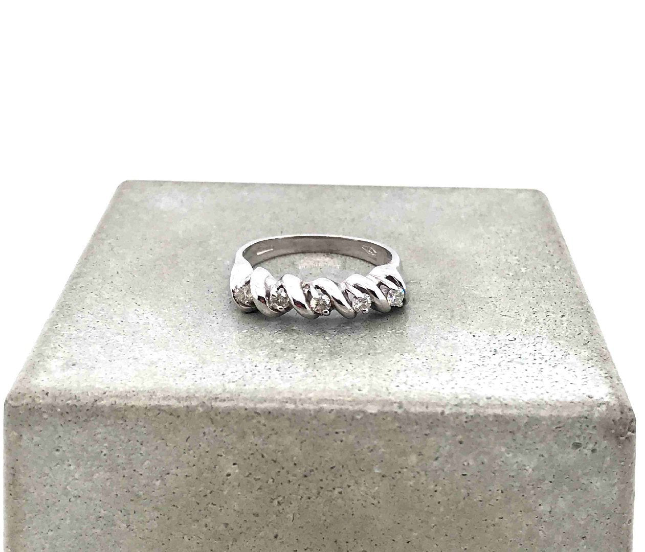 antiker-echtschmuck-antike-ringe-Ring Weissgold 750 mit Brillanten-10074-Prejou