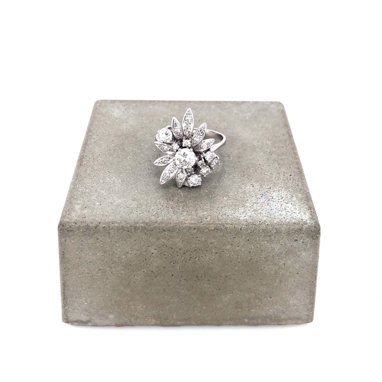 Vintage Ring Weissgold 750 mit Brillanten-10618-Prejou