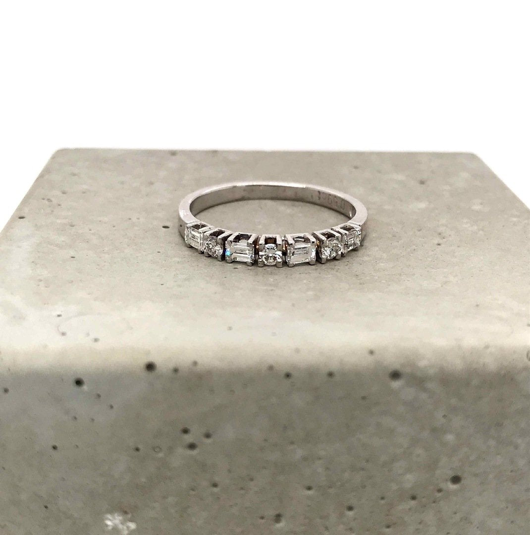 antiker-echtschmuck-antike-ringe-Ring Weissgold 750 mit Diamanten &amp; Brillanten-10785-Prejou