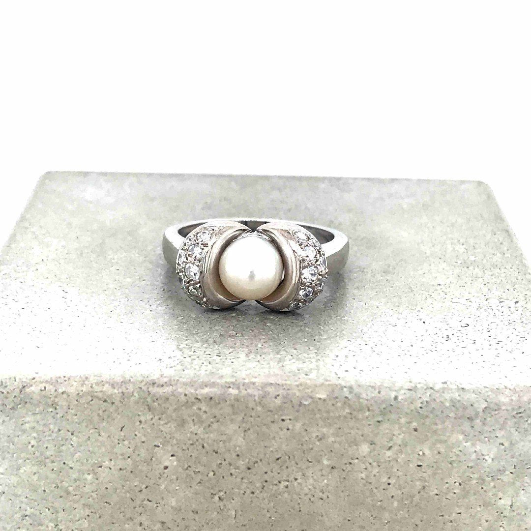 antiker-echtschmuck-antike-ringe-Ring Weissgold 750 mit Perle &amp; Diamanten-10319-Prejou