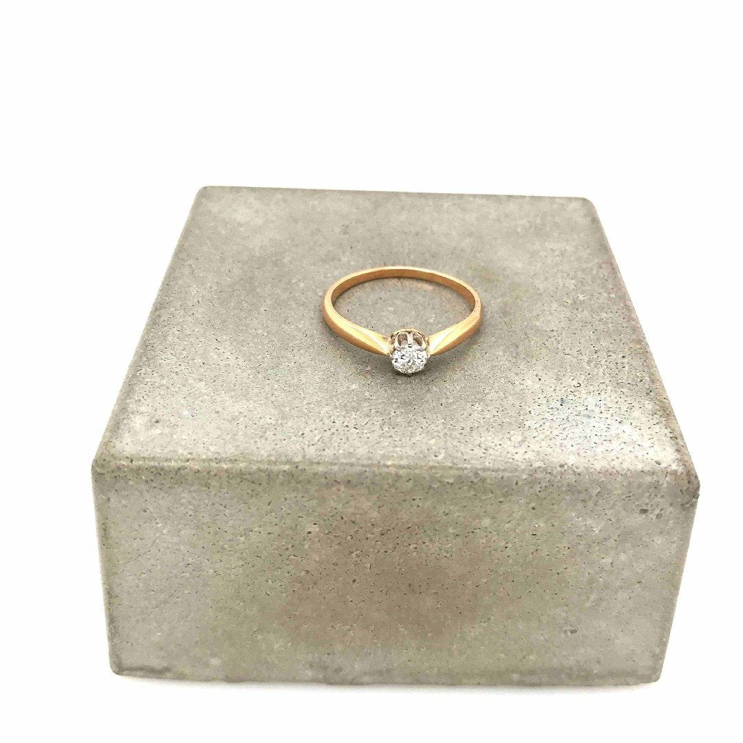antiker-echtschmuck-antike-ringe-Solitaire Gelbgold 585 mit Diamant-10067-Prejou