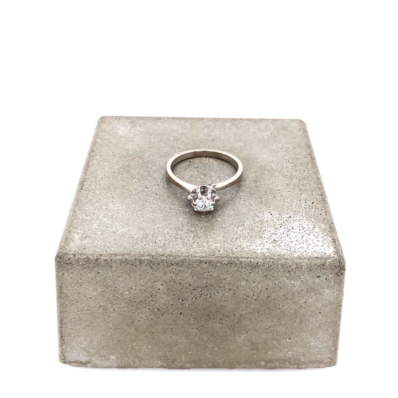 antiker-echtschmuck-antike-ringe-Solitaire Weissgold 585 mit Brillant 0,3 ct.-10065-Prejou