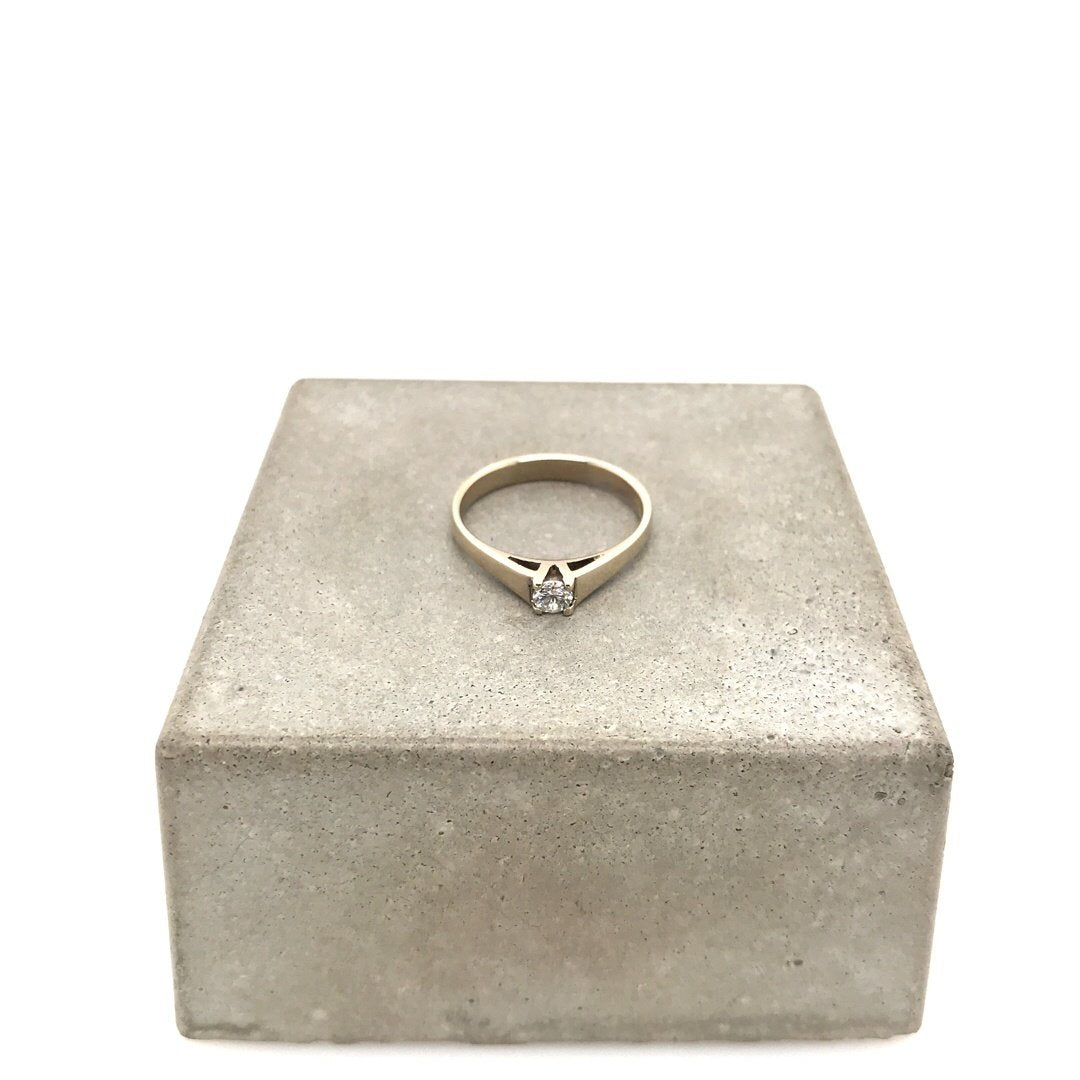 antiker-echtschmuck-antike-ringe-Solitaire Weissgold 585 mit Brillant-10061-Prejou